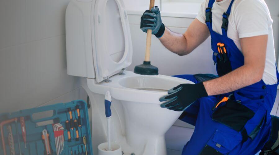 Professional expert plumbing services in Ossian, IA
